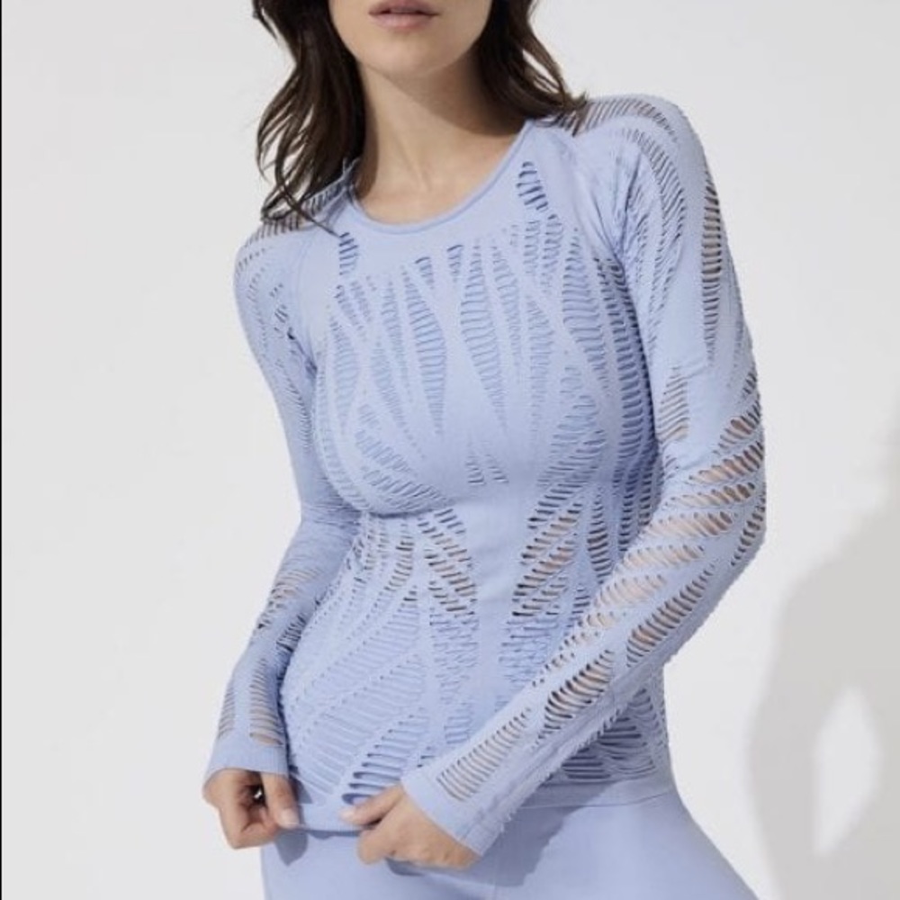 Alo Yoga Wanderer Long Sleeve in UV Blue S